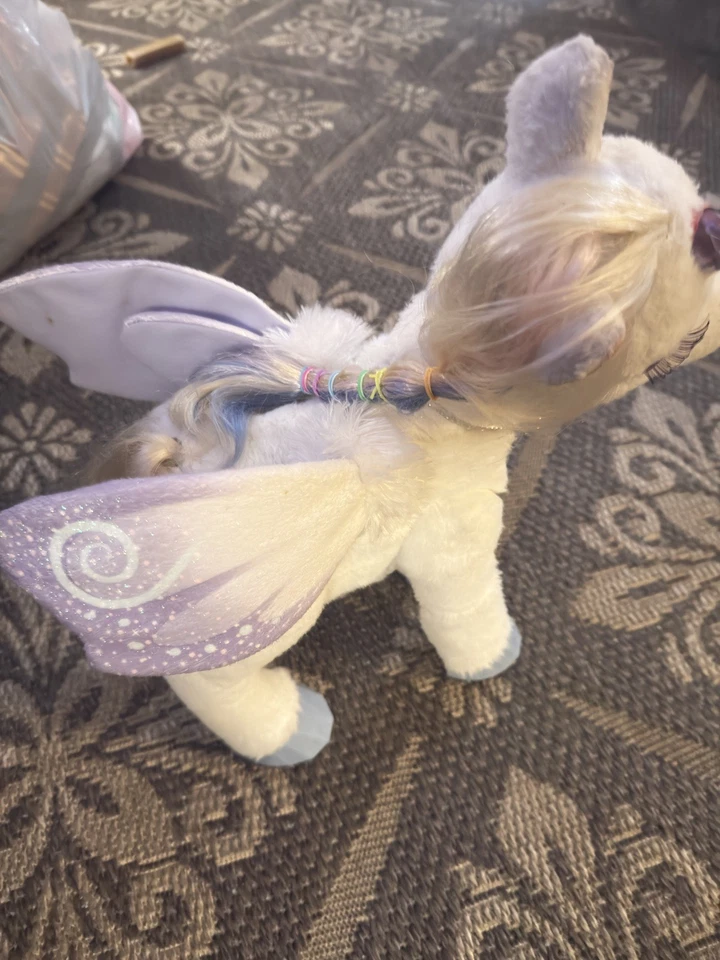 Juguete interactivo unicornio mágico StarLily Star Friends de piel real - Ver descripción  Foto 3 de 4