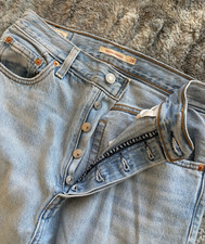 Levi Ribcage Straight Ankle Women's Light Wash Blue Denim Jeans Size 29x27