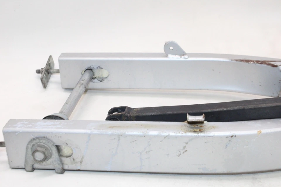 Suzuki GS500E 1994 OEM basculante trasero brazo de suspensión Foto 4 de 4