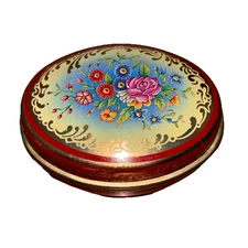 Vintage Oval Tin Box. Chambers Candy Co. Halesowen England.Unique Box 2”x1.5”.