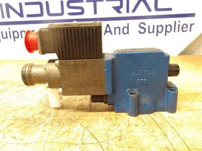 MANNESMANN REXROTH R900958062FD-49006 SERVO CONTROL VALVE, #828839G USED