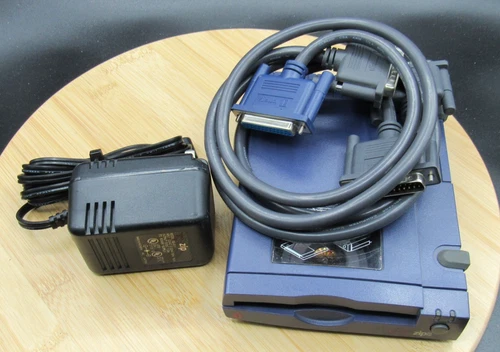 Iomega Zip 100 SCSI Z100P2 Drive w/ AC Adapter and Cables