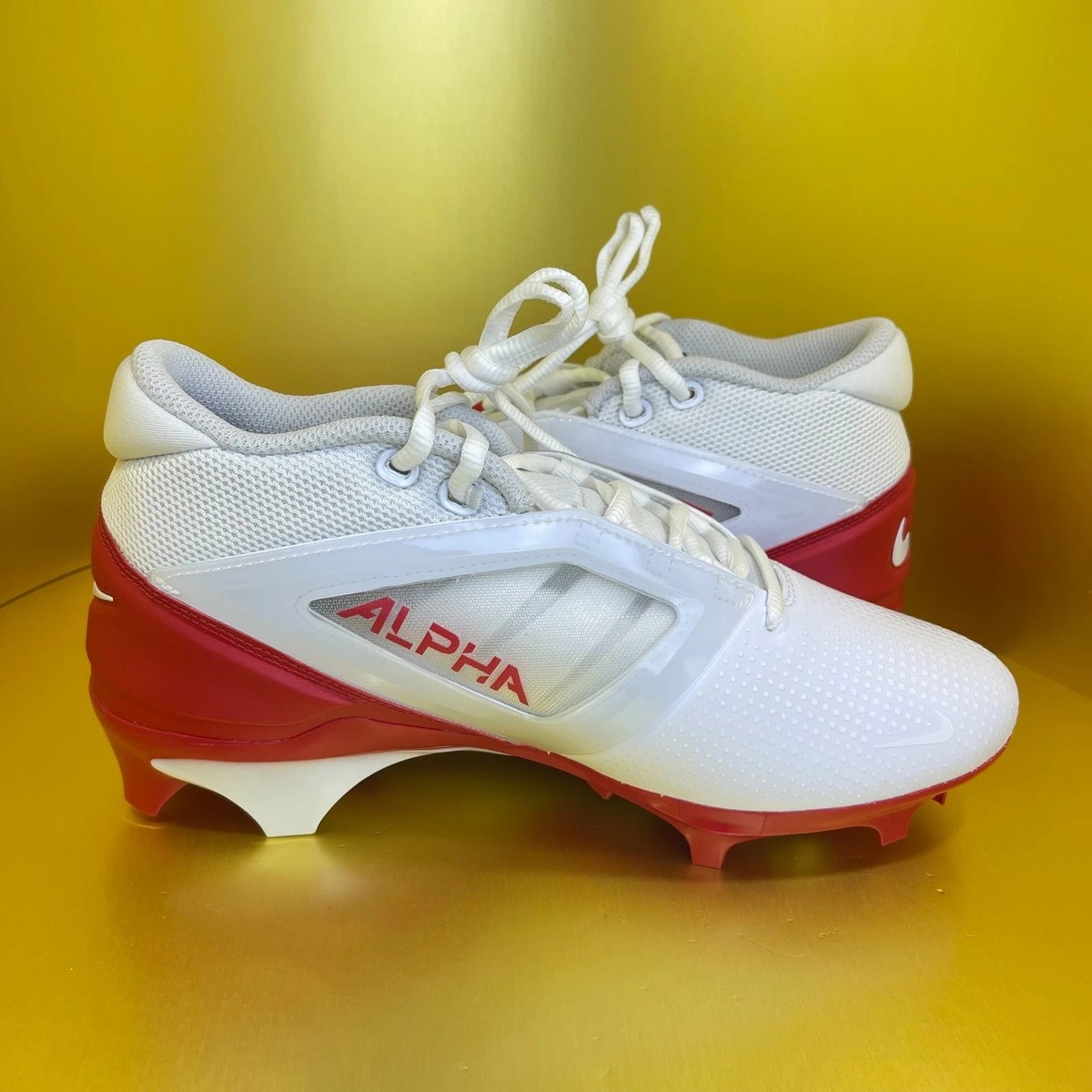 Nike Alpha Menace 4 Pro Football Cleats Men