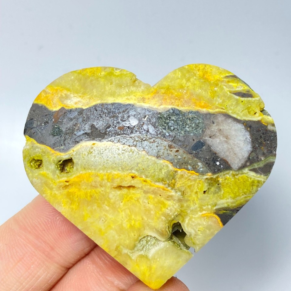 O56 52g BUMBLEBEE JASPER Raw Heart Stone Generator Charged O56 | eBay