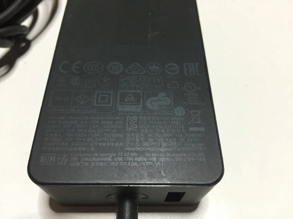 Adaptador/cargador de CA original Microsoft Surface Pro 3, 4, 5 65W 15V 4A 1706 Foto 2 de 3