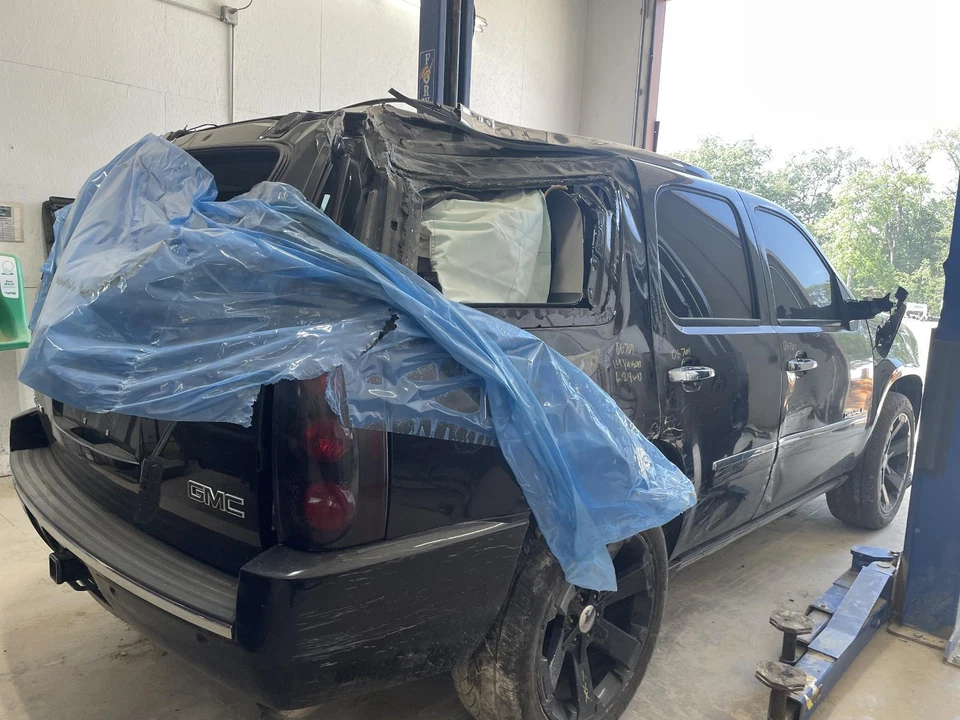 Compresor de aire acondicionado usado se adapta a: GMC Yukon 2014 grado A Foto 4 de 4