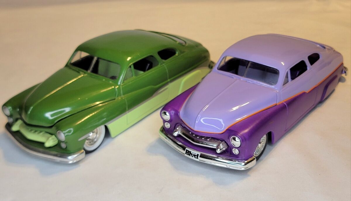 Racing Champions (1949 MERCURY) '49 MERC Chopped SLED Racing Champions (1949 MERCURY) '49 MERC Chopped SLED