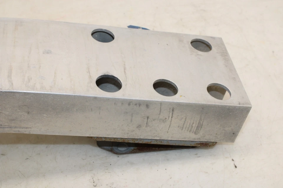 Barra de reforço traseira Nissan 350z 2003-2009 fabricante de equipamento original Ko35 - Imagem 2 de 4