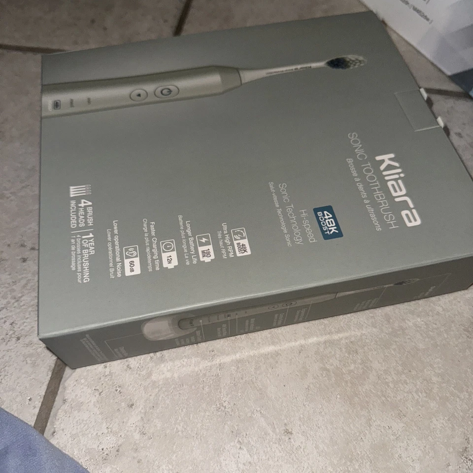 Kliara Designer Electric Sonic Toothbrush for Adults - Rechargable￼ Silver - Image 3 of 4