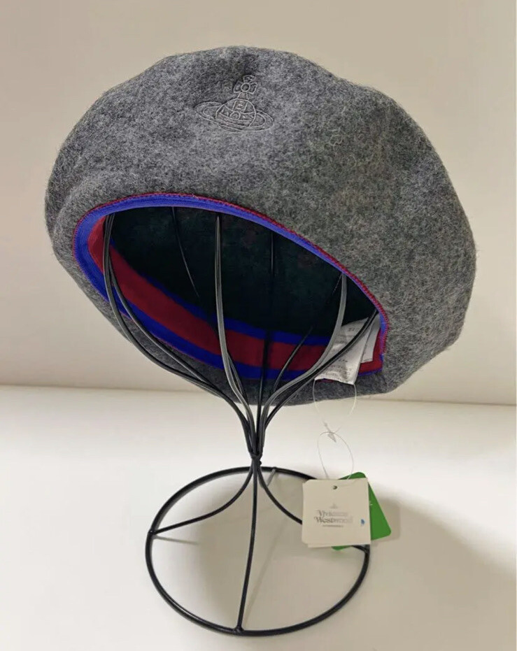 帽子 Vivienne Westwood beret Vivienne Westwood Black Logo Beret Vivienne Westwood