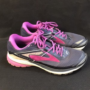 brooks ravenna womens size 11