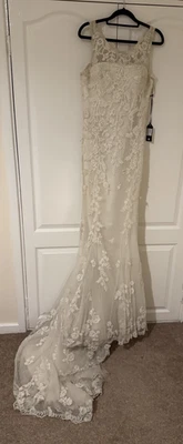 Justin Alexander Joanna Mermaid Wedding Dress V Neck Ivory Lace/Tulle Size 10 - Image 1 of 4