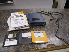 IOMEGA Zip 100 External Drive Z100P2 w/ Power Adapter, Serial Cable Bundle-MO15