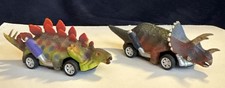 Dinobros Dinosaur Cars Set Stegosaurus  Triceratops Toy Vehicles Pull Back