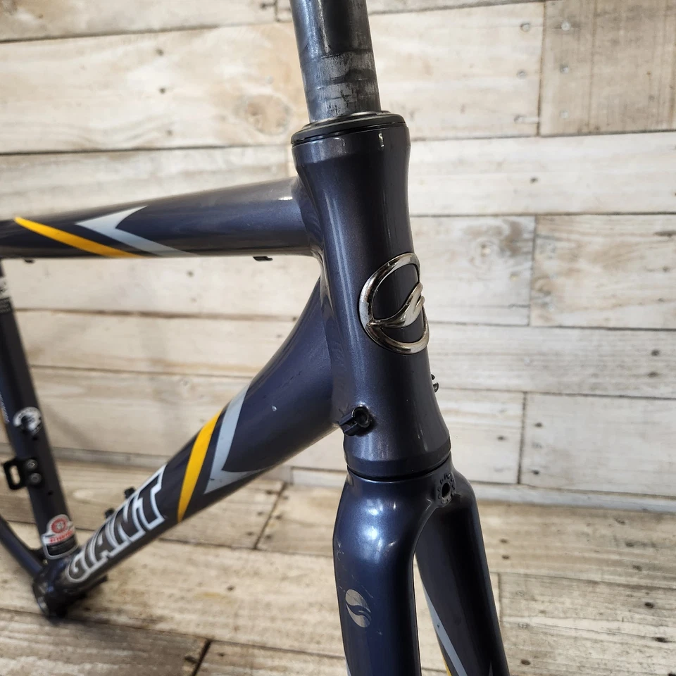 Juego de cuadro de carretera compacto GIANT OCR2 AL 2004 horquilla compuesta ruedas pequeñas 44 cm 700C Foto 4 de 4