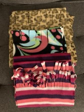 3 Girl Scarfs