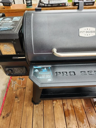 Pit Boss Pro V2 1150-Sq. inHammer tone Pellet Grill with Smart Compatibility - Picture 8 of 8