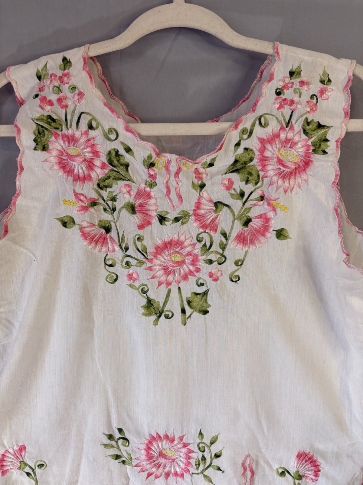 Folk/Boho Womens Delicate Embroidered Top Latin Artisan sz S