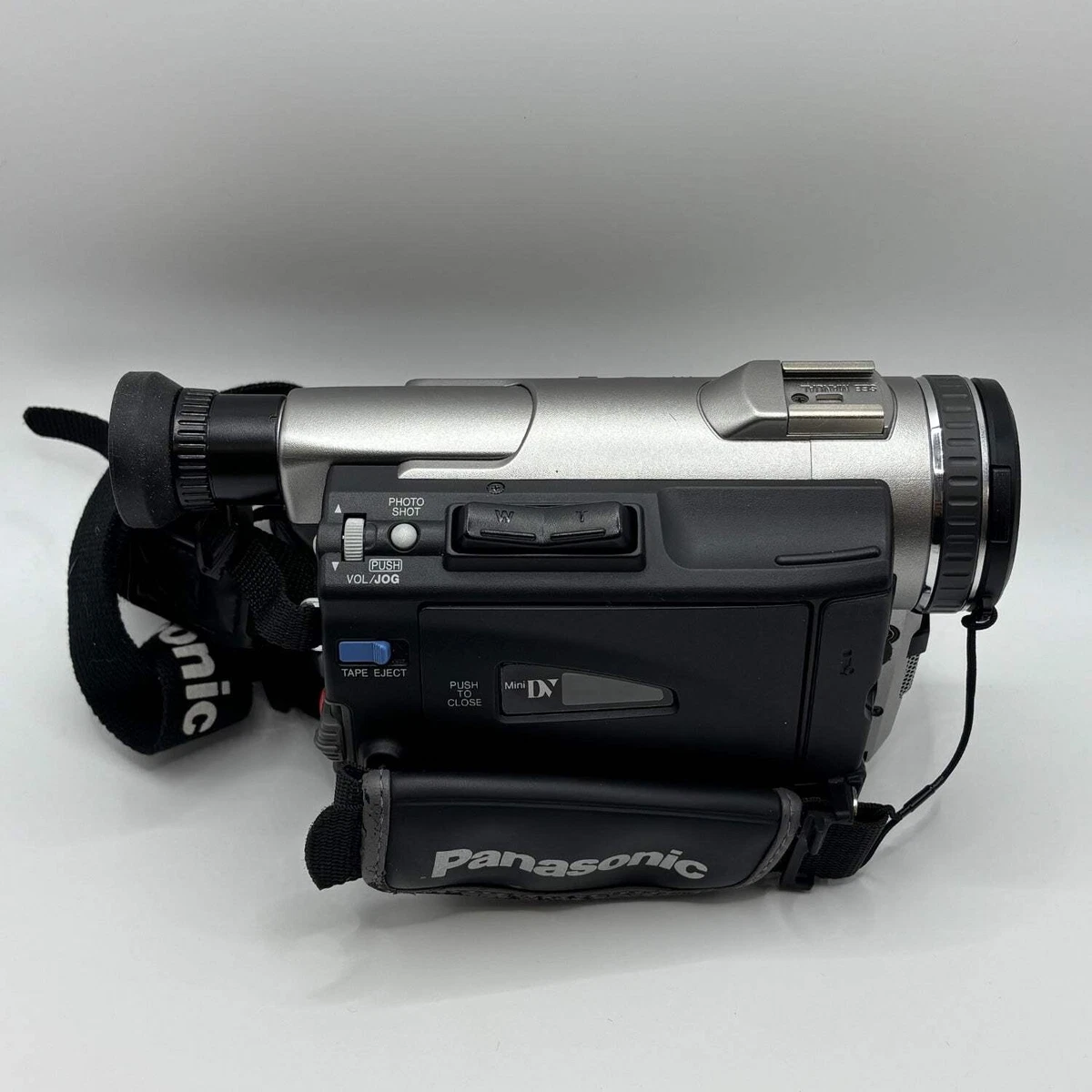 Caméscope Panasonic Mini DV NV-VX7EG - Pour Pièces - Avec Accessoires