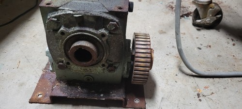 Hobart 00-186696 Gear Reducer, For Mix Arm from 4246 Meat Grinder Free Shipping