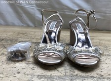 Badgley Mischka Blaine Champagne Satin Embellished Block Heel Sandals Size 9