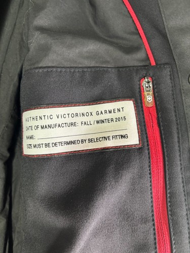 Victorinox Black Jacket Size Medium - Picture 3 of 4