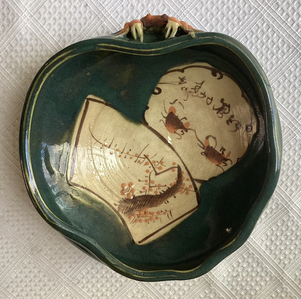 Antiguo cuenco de cerámica japonés/asiático con cangrejo 3D, marcado Foto 3 de 4
