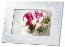 NEW SONY Digital Photo Frame 2GB 7 inch Crystal White DPF-D720/WI from Japan