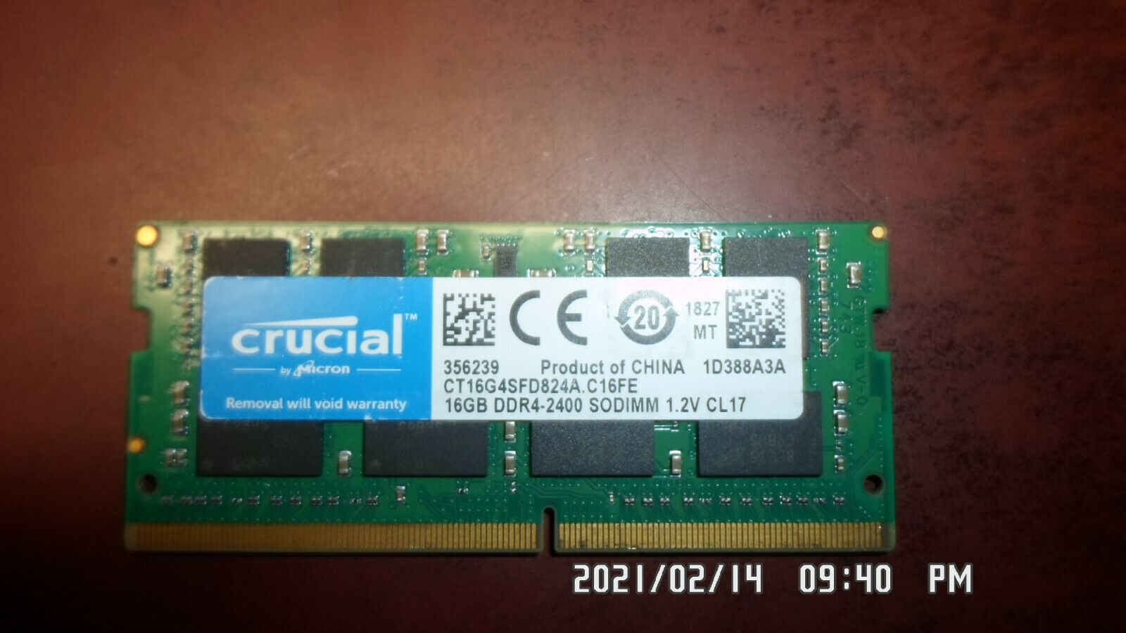 CRUCIAL CT16G4SFD824A.C16FE, CT16G4SFD824A.M16FD1 16GB CL17 DDR4-2400 1.2V