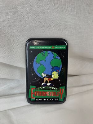 Vintage Pin Earth Day 1994 Disneyland Jimmny Cricket Enviromentality