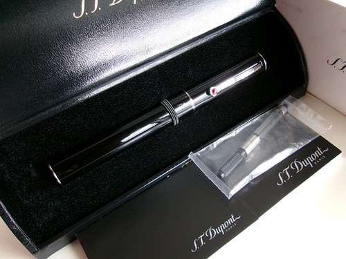 S.T. Dupont Karl Lagerfeld Fountain Pen Steel M Nib Black