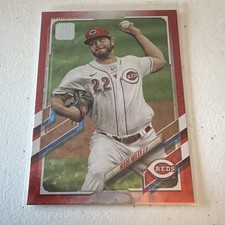 Topps 2021 Wade Miley #638 Cincinnati Reds Red Parallel Serial #/199