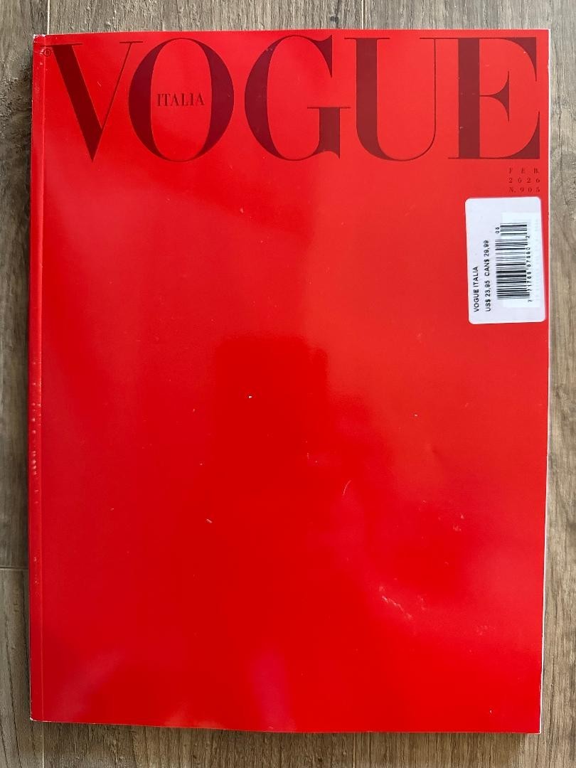 VOGUE ITALIA Magazine Feb 2026 The RED COVER VALENTINO GARAVANI