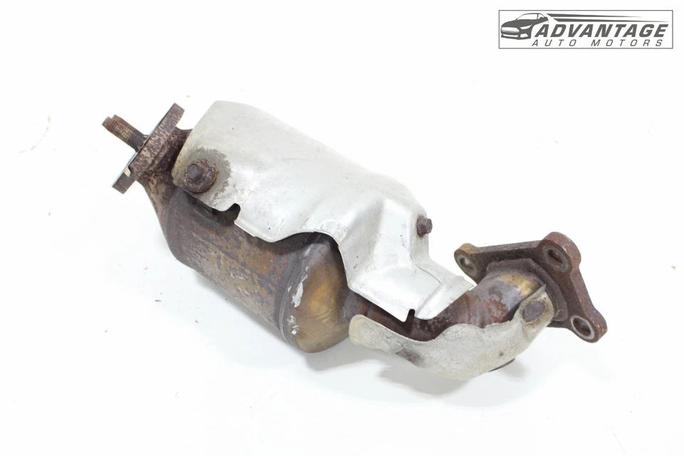 Chevy Blazer 2019-21 3,6 L tubo de escape delantero derecho y protector térmico OEM Foto 2 de 4