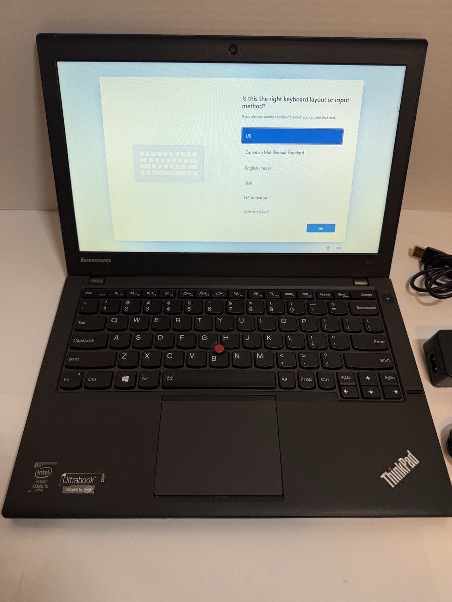 Lenovo Thinkpad X240 i5-4300 1.9GHz 8GB Ram 500GB Drive Windows 11 