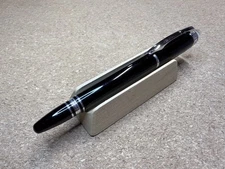 Montblanc meisterstuck Starwalker Black 18k M Fountain Pen