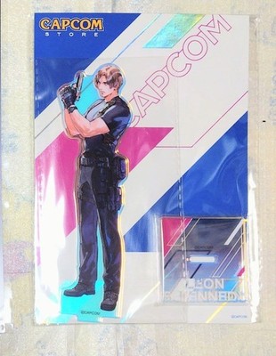 Leon Hologram Acrylic Stand Capcom Store Resident Evil Chisato Mita