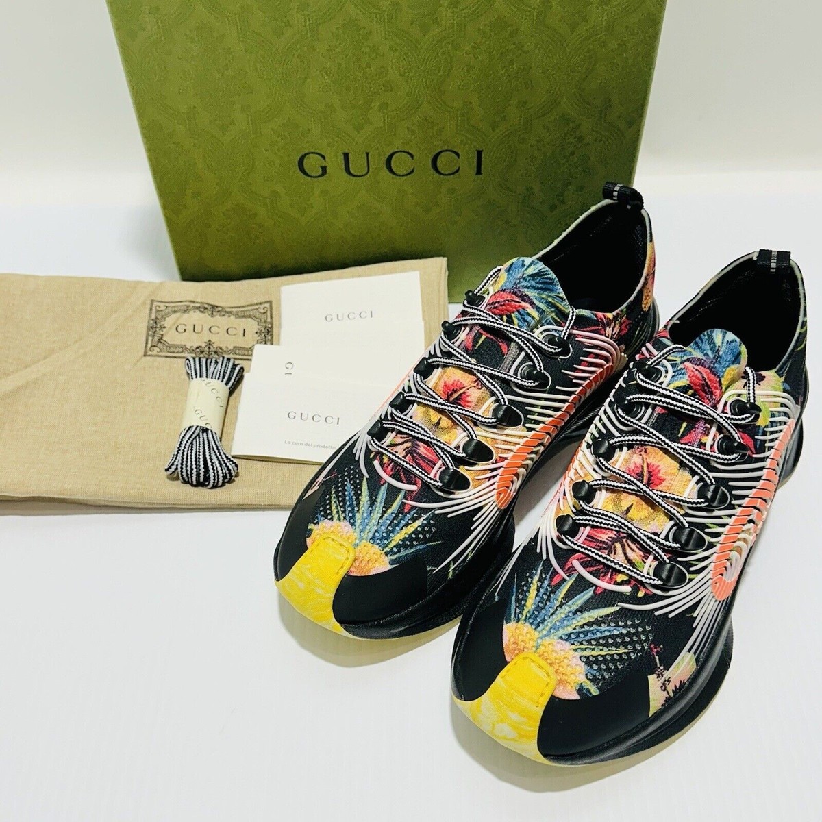 Gucci Run 9.5/ US 10 Knit Low Top Sneakers Black Floral Print Shoes NIB $920 Gucci Run 9.5/ US 10 Knit Low Top Sneakers Black Floral  main image 2