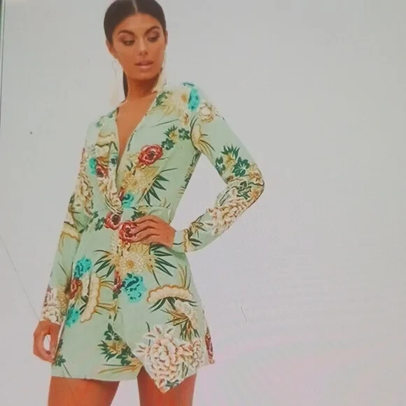 Pretty Little Thing Green floral printed overlay wrap detail dress size 6 | eBay Pretty Little Thing Green floral printed overlay wrap detail dress size 6 | eBay
