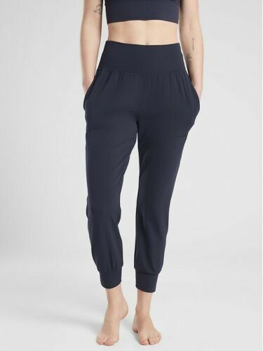ATHLETA Salutation Jogger In Powervita 