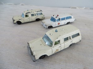matchbox series 54 s&s cadillac ambulance