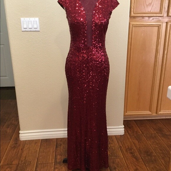 Marina Mesh Inset Sequin Cap Sleeve Gown at Nordstrom Rack - Womens Cocktail Dresses - Party Dresses - Dresswear Marina Mesh Inset Sequin Cap Sleeve Gown at Nordstrom Rack - Womens Cocktail Dresses - Party Dresses - Dresswear