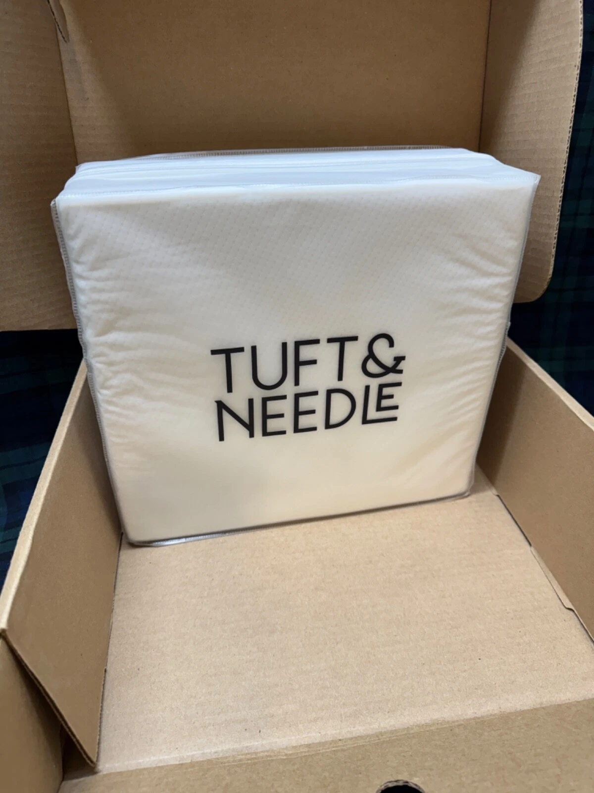 Tuft & Needle Mattress Protector - Thumbnail 5