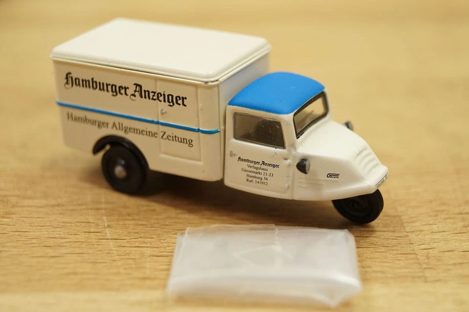 HO 1:87 NPE NA 88163 Triciclo Goliath GD 750 Con Scocca " Hamburger Anzeiger " - Immagine 2 di 4