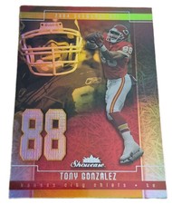 2004 Fleer Showcase #50 Tony Gonzalez Kansas City Chiefs NFL Football Card (F6