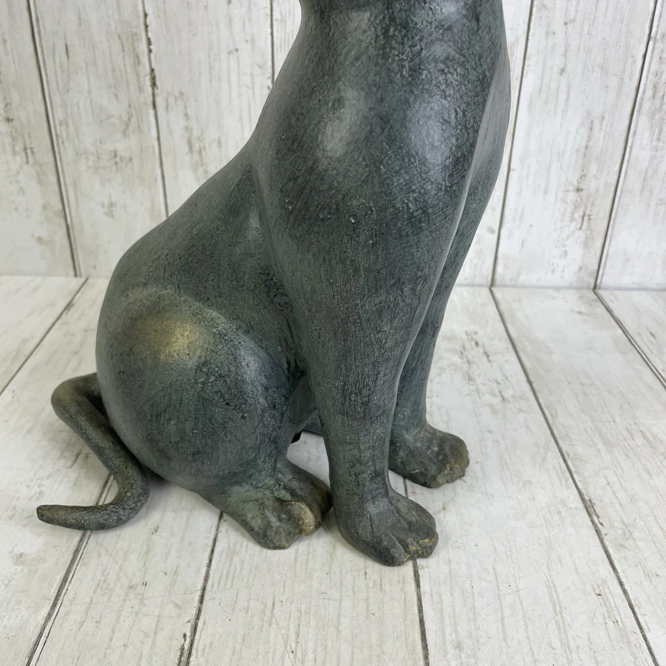 Escultura de jardín SPI de aluminio fundido Curiosity gato y mariposa usada en excelente estado Foto 3 de 4