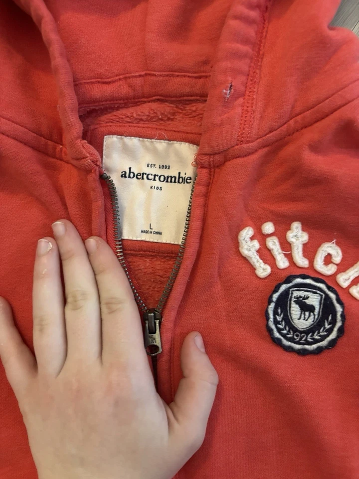 Jaqueta com capuz Abercrombie and Fitch feminina Xs-s vermelha com zíper Y2K Leia Desc - Imagem 3 de 3