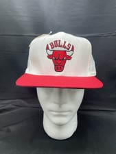 NWT Chicago Bulls Vintage Pro Star Snapback Sports Hat Cap