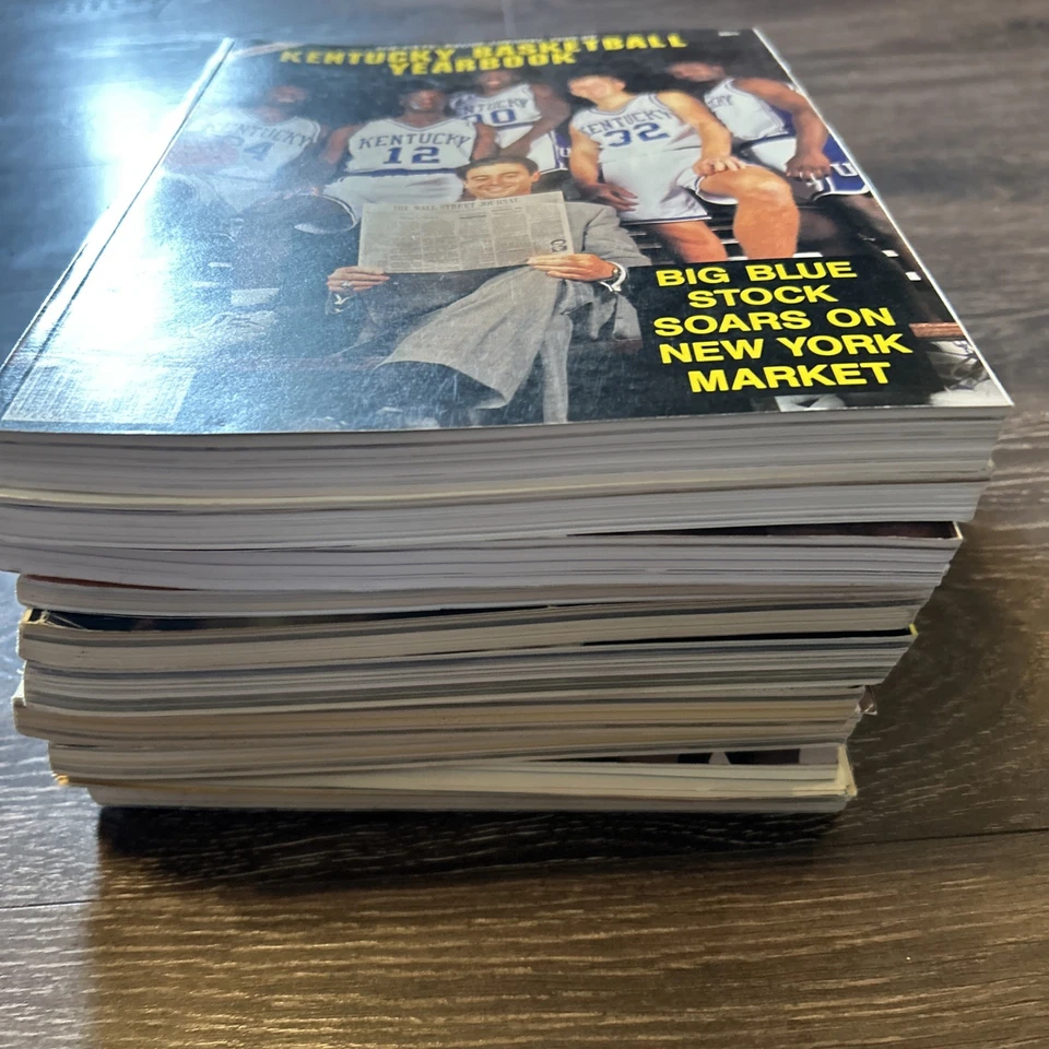 HUGE Lot Of 10 Kentucky Wildcats UK Magazines Yearbook Volumes 4 & 7-14 NCAA - Image 4 of 4
