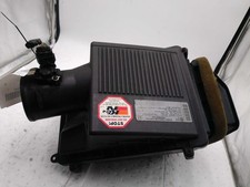 Air Cleaner Without High Capacity Fits 14-16 SIERRA 1500 PICKUP 651169